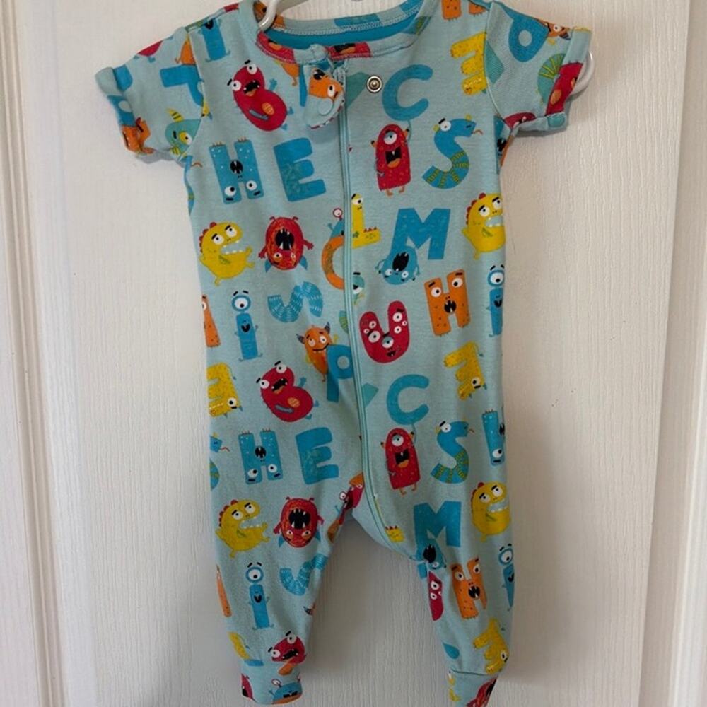 0-3 month short sleeve alphabet romper